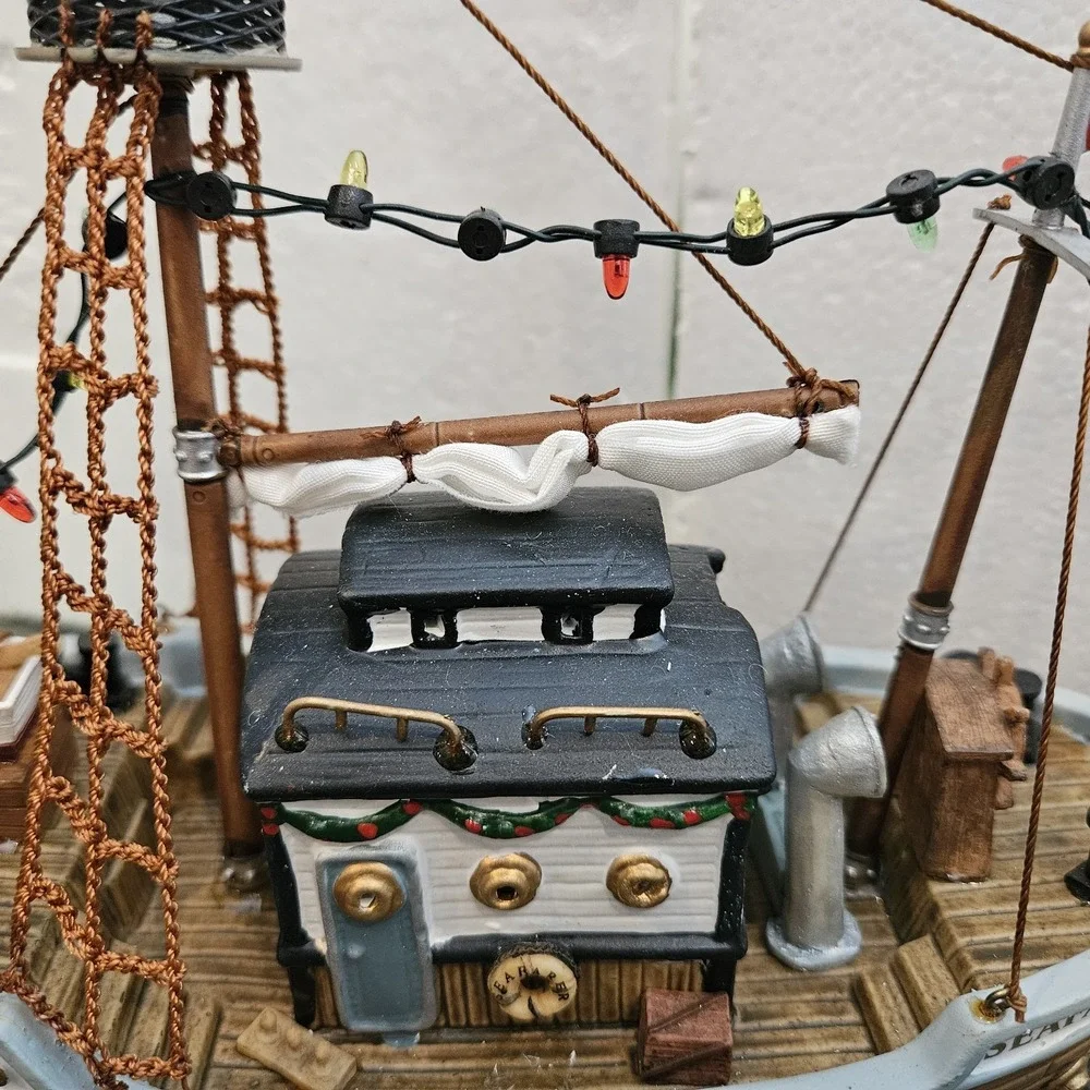 Carole Towne Seafarer Christmas Ship •Nautical Village Boat •Dual Power 2002